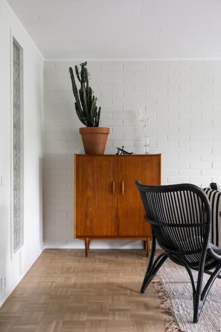 Appartement Upea Remontoitu Huoneisto Naantalin Sydaemessae Extérieur photo