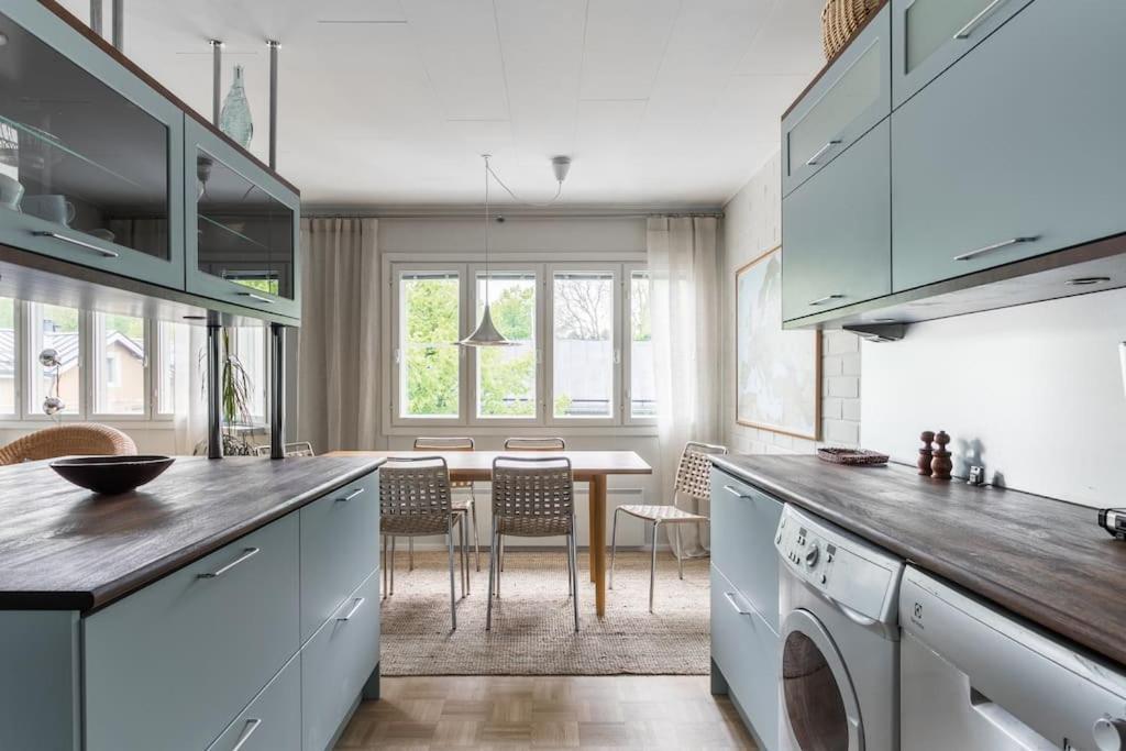 Appartement Upea Remontoitu Huoneisto Naantalin Sydaemessae Extérieur photo