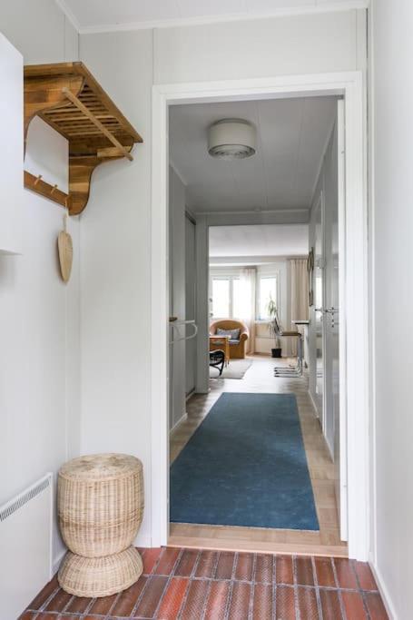 Appartement Upea Remontoitu Huoneisto Naantalin Sydaemessae Extérieur photo